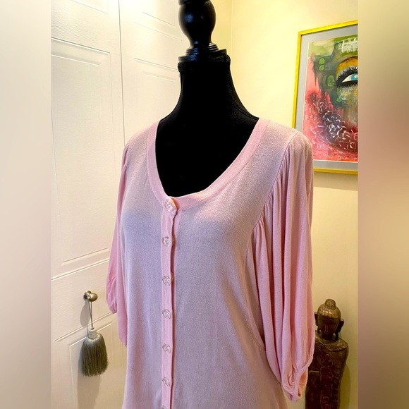 NWOT Y2K Kenzie pink cardi , 3/4 puffed sleeves/elastic cuff, clear buttons 🧶🩷 - Picture 4 of 13